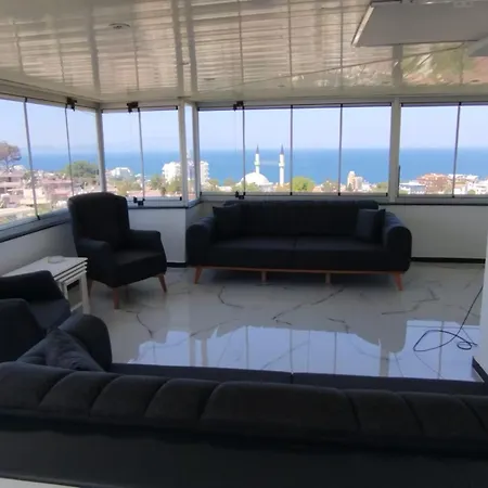 Full Deniz Manzarali كوشاداسيه